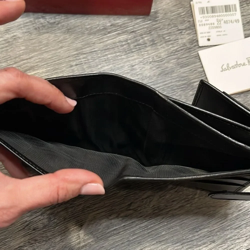 Ferragamo Vara Bifold Wallet Gold ($550) ✨ professionally cleaned and relined ✨